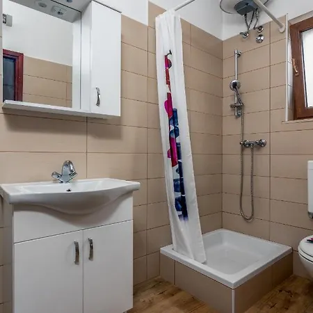 Family-friendly With Swimming Pool Valbandon, Fazana - 2201 Апартаменты *