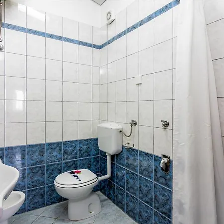 Family-friendly With Swimming Pool Valbandon, Fazana - 2201 *