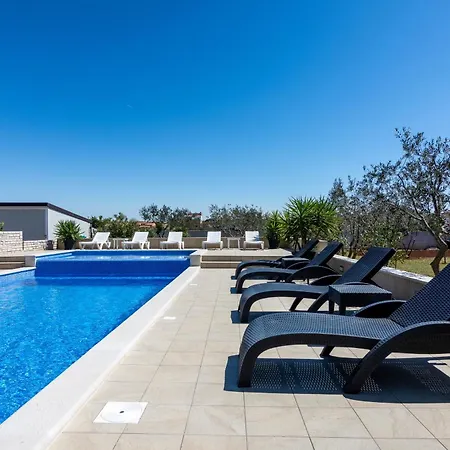 Family-friendly With Swimming Pool Valbandon, Fazana - 2201 아파트 스틴잔