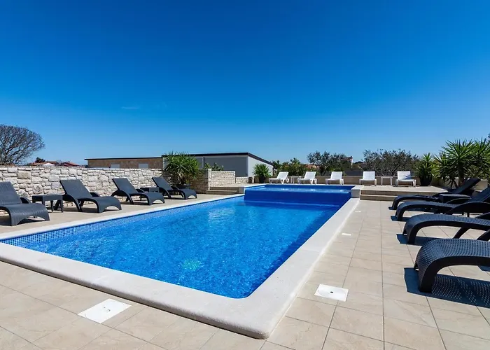 아파트 Family-friendly With Swimming Pool Valbandon, Fazana - 2201 *