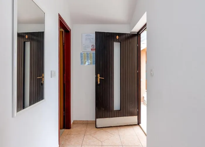 Family-friendly With Swimming Pool Valbandon, Fazana - 2201 * 스틴잔