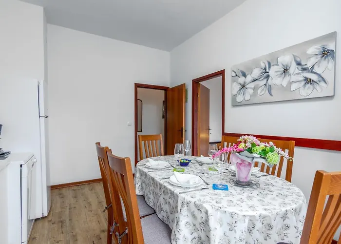 Family-friendly With Swimming Pool Valbandon, Fazana - 2201 아파트 스틴잔