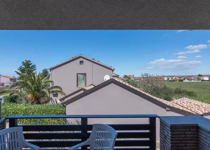 Family-friendly With Swimming Pool Valbandon, Fazana - 2201 스틴잔