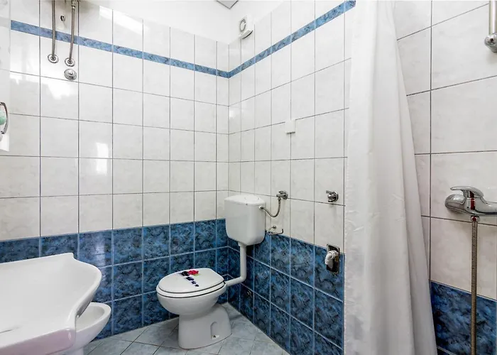 Family-friendly With Swimming Pool Valbandon, Fazana - 2201 *